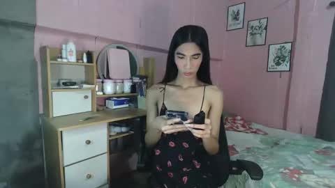 hailey_sweetcum77 online show from 11/18/25, 05:45