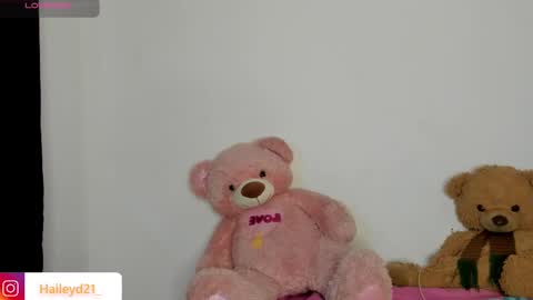 Hailey online show from 03/09/26, 10:25