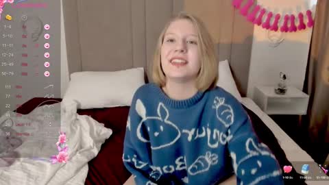 Snapshot of haileyfoxy chatting on 02/22/25, 08:07 Hailey online show from 02/22/25, 08:07