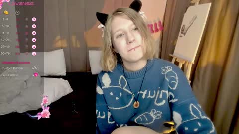 Snapshot of haileyfoxy chatting on 03/03/25, 04:58 Hailey online show from 03/03/25, 04:58