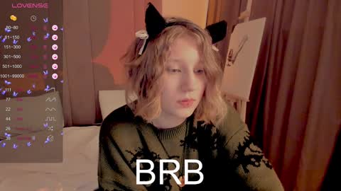 Snapshot of haileyfoxy chatting on 03/12/25, 05:35 Hailey online show from 03/12/25, 05:35