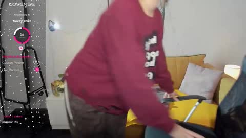 Snapshot of haileyfoxy chatting on 09/27/25, 08:30 Hailey online show from 09/27/25, 08:30