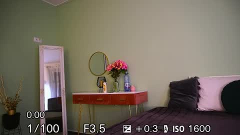 Hailey online show from 02/28/25, 04:21