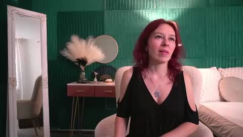 Hailey online show from 07/09/26, 03:10