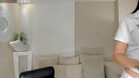 Hailey online show from 07/18/26, 06:45