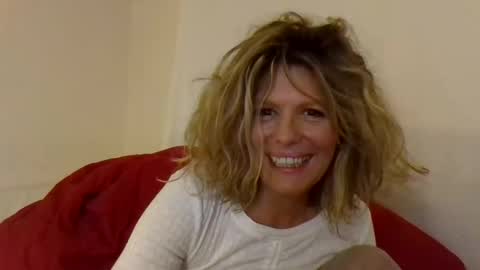 Hailey online show from 02/13/25, 03:07