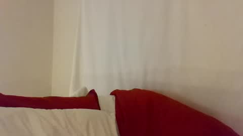 Hailey online show from 03/09/25, 03:32