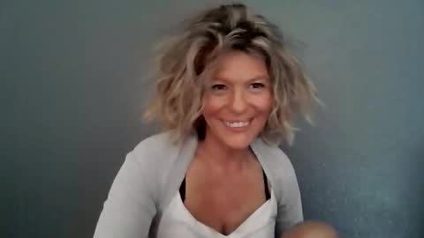 Hailey online show from 02/20/26, 06:08