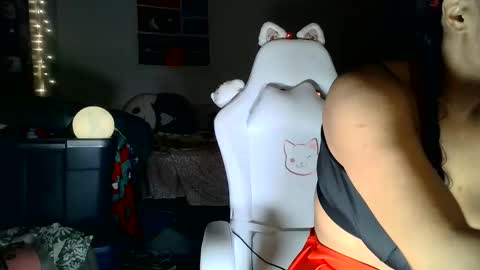  Hailey  online show from 01/27/25, 09:13