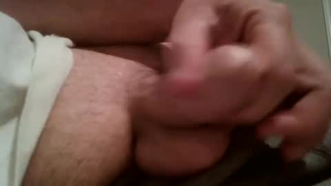 Snapshot of hailhail2 chatting on 10/14/25, 12:55 share9 online show from 10/14/25, 12:55