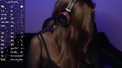 Snapshot of haily_heavenly chatting on 12/27/24, 02:33 HailyHeavenly online show from 12/27/24, 02:33