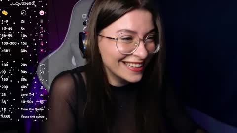 Snapshot of haily_heavenly chatting on 01/22/25, 06:41 HailyHeavenly online show from 01/22/25, 06:41