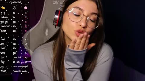 Snapshot of haily_heavenly chatting on 01/23/25, 05:42 HailyHeavenly online show from 01/23/25, 05:42