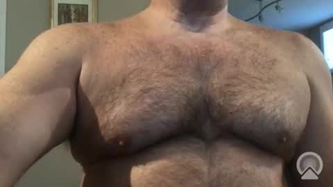 Snapshot of hairbear5 chatting on 01/16/26, 01:15 Bruce online show from 01/16/26, 01:15