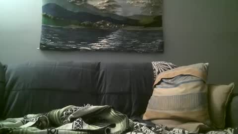 Snapshot of hairiestbear chatting on 12/23/24, 08:33 Hairiest Bear online show from 12/23/24, 08:33