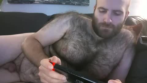 Hairiest Bear online show from 02/01/26, 05:17