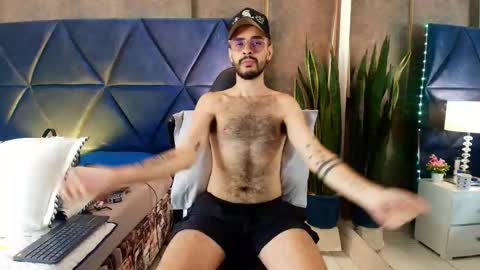 H A I R Y D I A M O N D online show from 11/19/25, 03:06