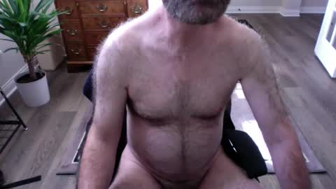 Snapshot of hairyarchtex chatting on 10/01/25, 08:04 HairyArchTex online show from 10/01/25, 08:04
