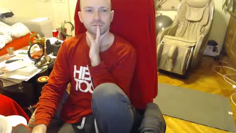 Snapshot of hairyass25yo chatting on 12/10/24, 03:22 Puppy3 StockyDaddiesmusclebearsbeefybigmans online show from 12/10/24, 03:22