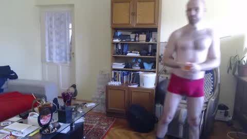 Snapshot of hairyass25yo chatting on 12/15/24, 01:43 Puppy3 StockyDaddiesmusclebearsbeefybigmans online show from 12/15/24, 01:43