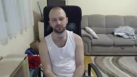 Snapshot of hairyass25yo chatting on 01/17/25, 06:12 Puppy3 StockyDaddiesmusclebearsbeefybigmans online show from 01/17/25, 06:12