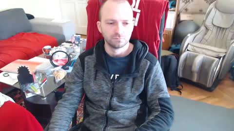 Snapshot of hairyass25yo chatting on 02/03/25, 12:47 Puppy3 StockyDaddiesmusclebearsbeefybigmans online show from 02/03/25, 12:47