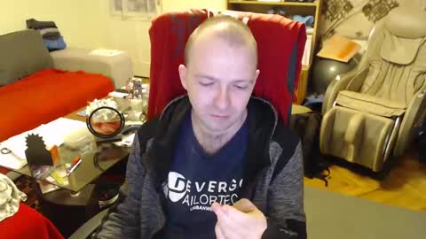 Snapshot of hairyass25yo chatting on 02/03/25, 03:49 Puppy3 StockyDaddiesmusclebearsbeefybigmans online show from 02/03/25, 03:49