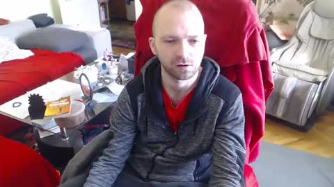 Snapshot of hairyass25yo chatting on 02/11/25, 11:32 Puppy3 StockyDaddiesmusclebearsbeefybigmans online show from 02/11/25, 11:32