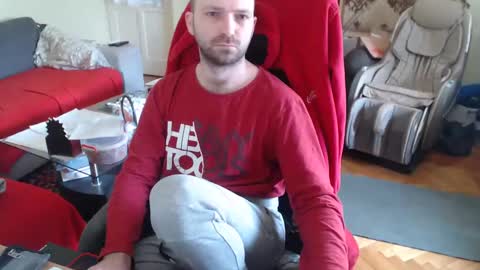 Snapshot of hairyass25yo chatting on 02/16/25, 12:32 Puppy3 StockyDaddiesmusclebearsbeefybigmans online show from 02/16/25, 12:32