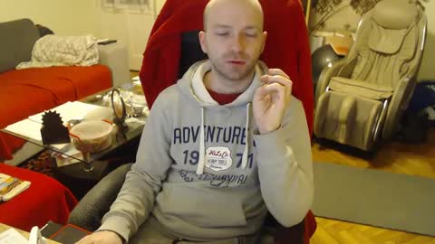 Snapshot of hairyass25yo chatting on 02/19/25, 05:16 Puppy3 StockyDaddiesmusclebearsbeefybigmans online show from 02/19/25, 05:16