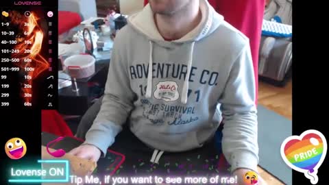 Snapshot of hairyass25yo chatting on 03/03/25, 11:55 Puppy3 StockyDaddiesmusclebearsbeefybigmans online show from 03/03/25, 11:55