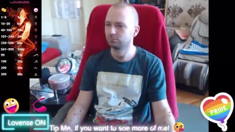 Snapshot of hairyass25yo chatting on 03/08/25, 01:25 Puppy3 StockyDaddiesmusclebearsbeefybigmans online show from 03/08/25, 01:25
