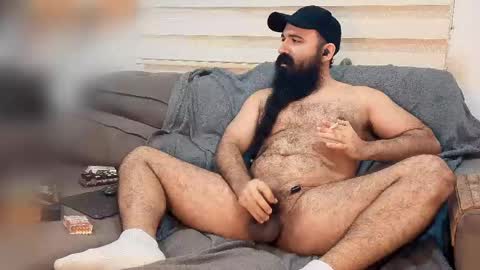 Hairy Beard Smoker online show from 05/06/26, 04:08