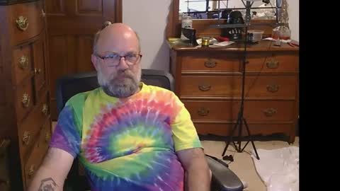 HairyDaddyBear69 online show from 10/18/25, 03:35