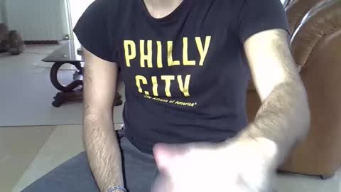 Snapshot of hairydaduncut chatting on 02/11/25, 12:58 hairydaduncut online show from 02/11/25, 12:58