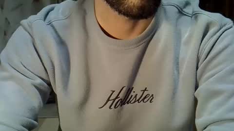 Snapshot of hairydaduncut chatting on 02/16/26, 01:18 hairydaduncut online show from 02/16/26, 01:18