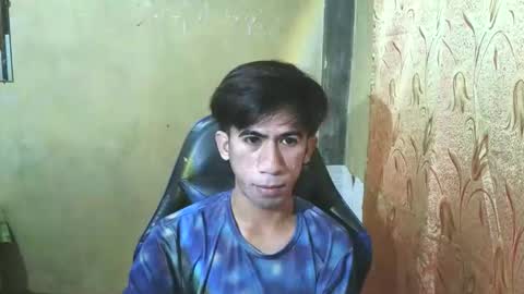 Snapshot of hairyhugecock_22 chatting on 10/29/25, 10:33 hairyhugecock_22 online show from 10/29/25, 10:33