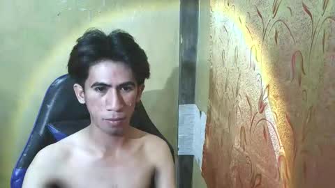 Snapshot of hairyhugecock_22 chatting on 11/11/25, 01:44 hairyhugecock_22 online show from 11/11/25, 01:44