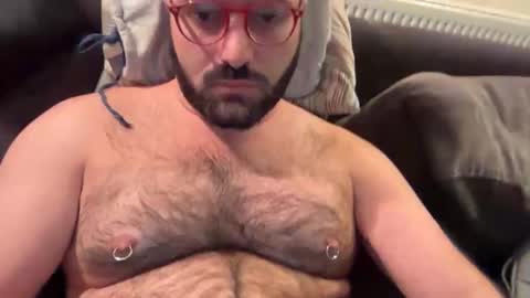Hairy Guy online show from 10/25/25, 10:15