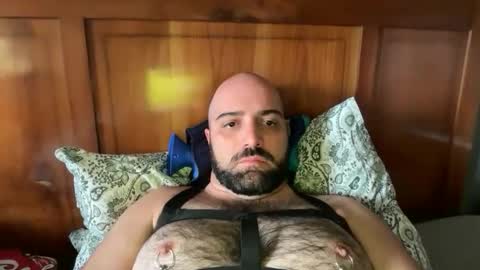 Snapshot of hairyleatherguy chatting on 05/09/26, 04:34 Hairy Guy online show from 05/09/26, 04:34