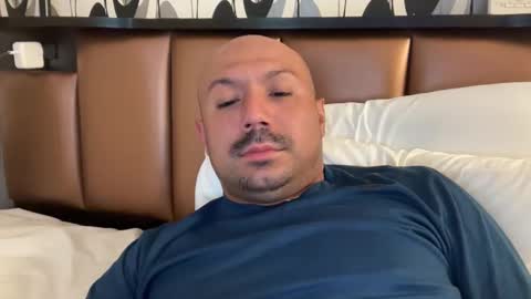 hairyman30000 online show from 04/26/26, 07:39