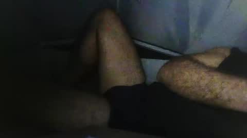 Snapshot of hairymann96 chatting on 10/28/25, 08:22 hairymann96 online show from 10/28/25, 08:22
