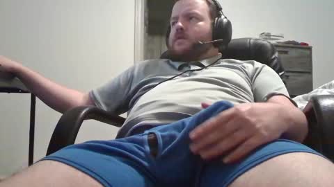 hairymikey online show from 04/29/26, 03:54