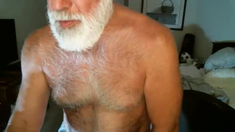 Hairy pecs online show from 05/15/26, 07:15
