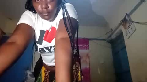 Snapshot of hairypussybigassy001 chatting on 12/25/24, 05:58 hairypussybigassy001 online show from 12/25/24, 05:58