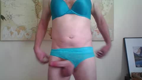 Snapshot of hairypussylover089 chatting on 03/12/25, 11:01 hairypussylover089 online show from 03/12/25, 11:01