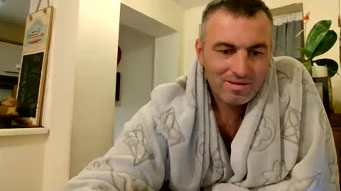 hakfin666 online show from 09/10/25, 04:34