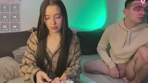 Snapshot of hako_emm chatting on 12/03/25, 12:03 hako emm online show from 12/03/25, 12:03