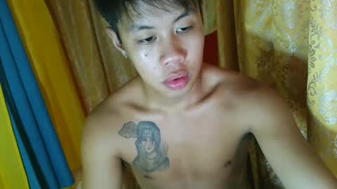 haku020485 online show from 11/25/25, 07:30