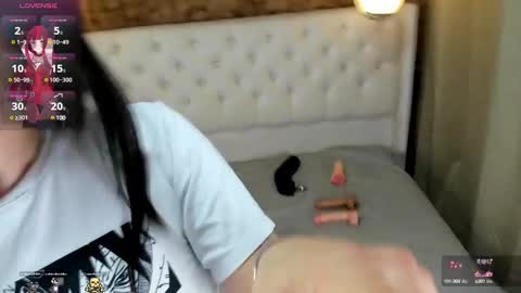 Haku Please help me with your thumbs up its important  online show from 02/28/25, 11:45